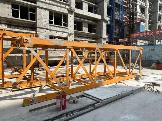 6515 8T STT153 Cốc tháp cũ với 65m làm việc Jib và 60m chiều cao